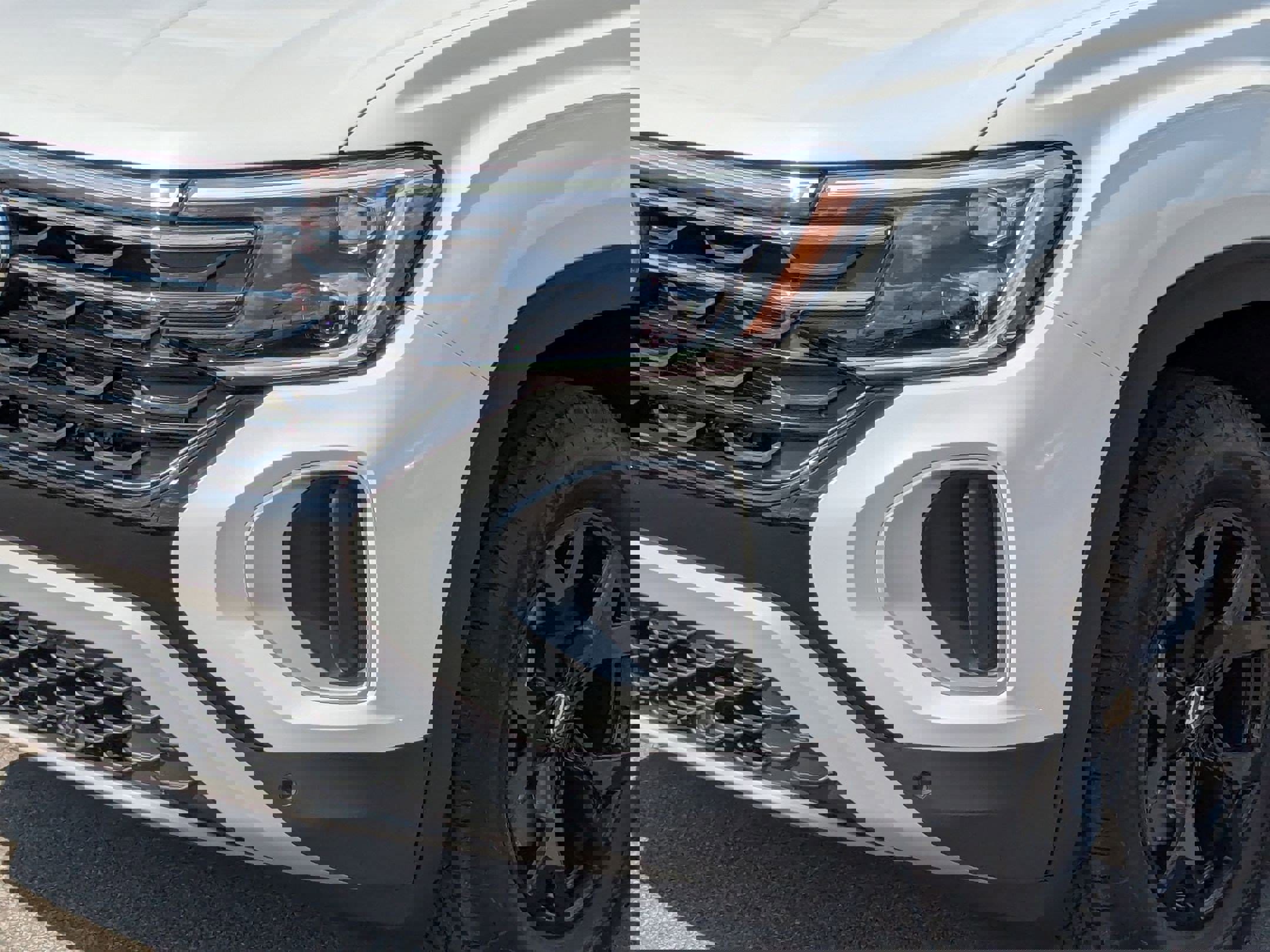 New 2026 Volkswagen Atlas Peak Edition image 9