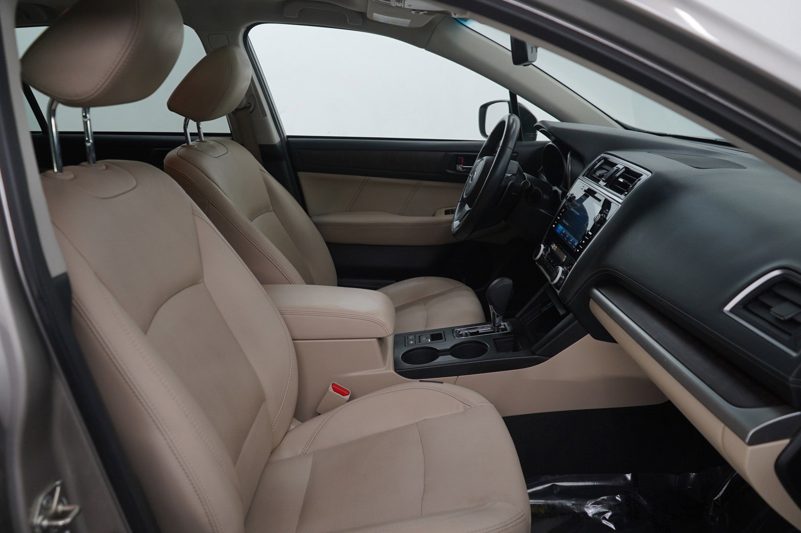 Used 2019 Subaru Outback 2.5i Limited image 11