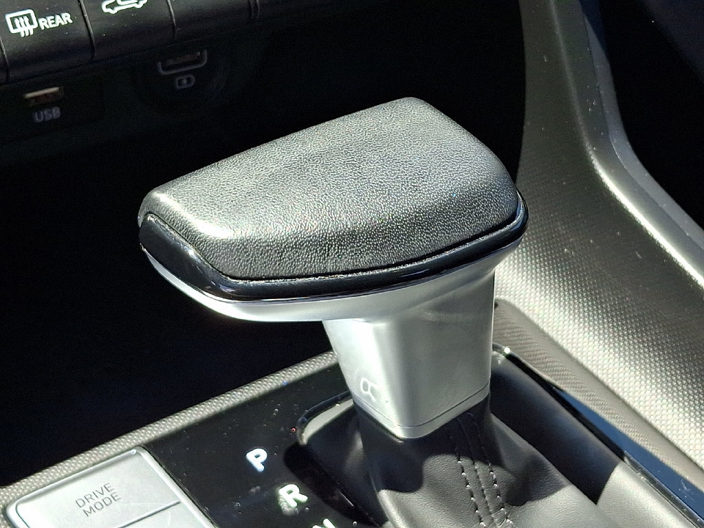 Used 2023 Hyundai Elantra SEL w/ Convenience Package FWD image 14
