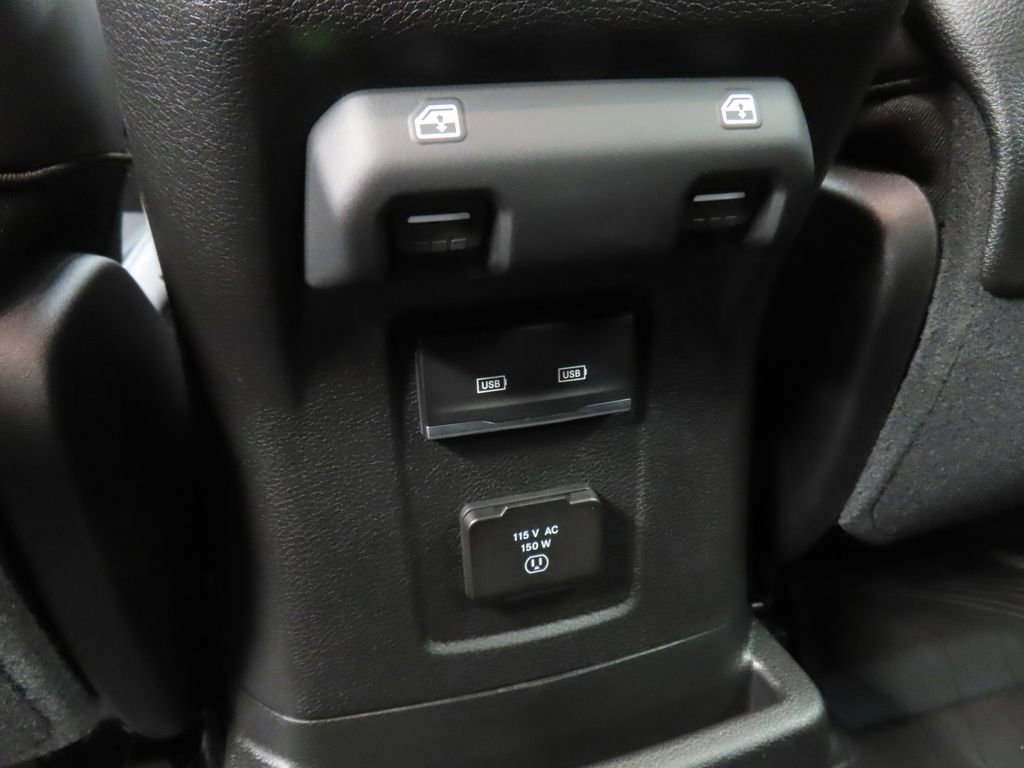 Used 2024 Jeep Wrangler High Altitude image 11