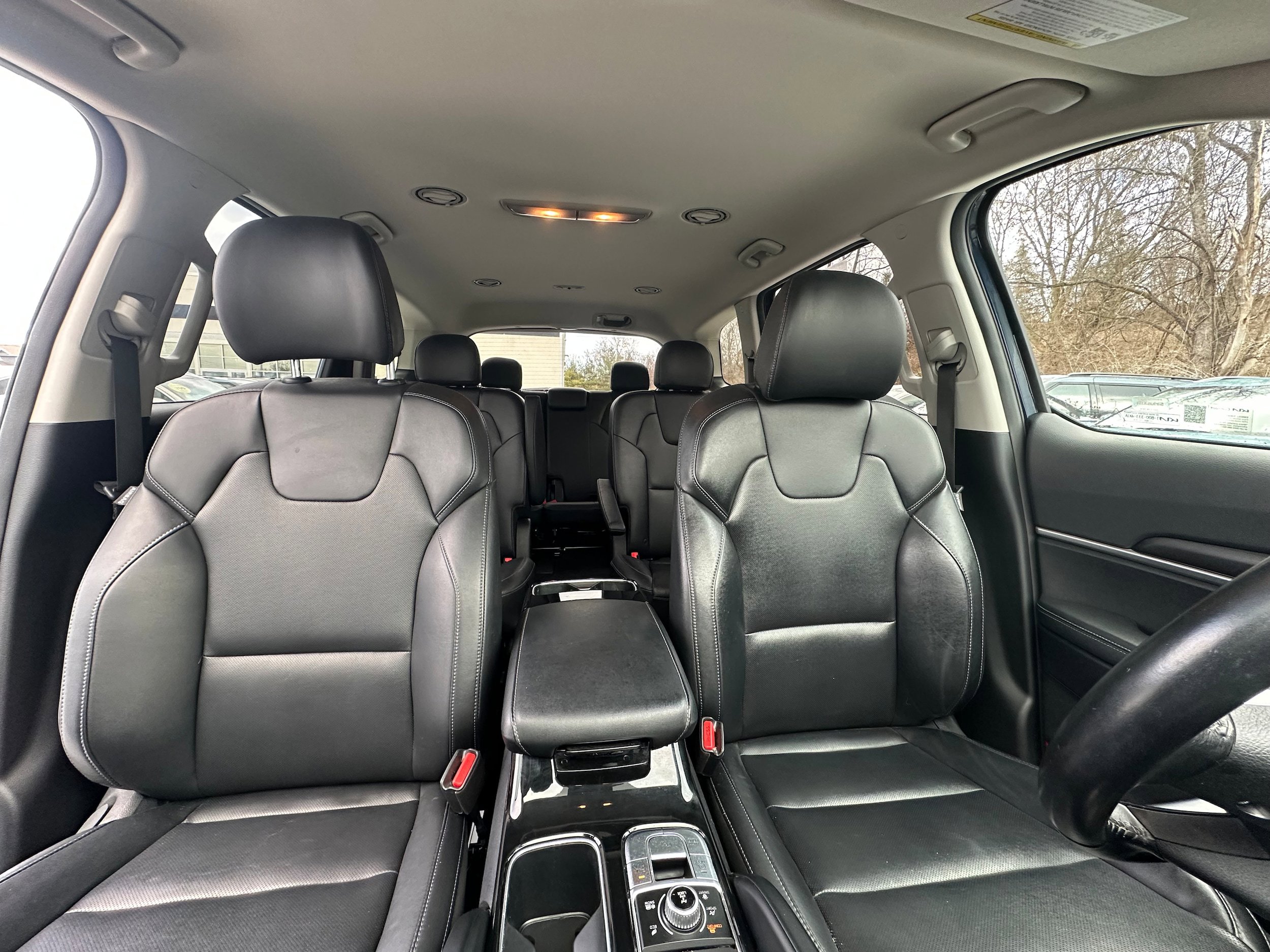 Used 2023 Kia Telluride S image 30