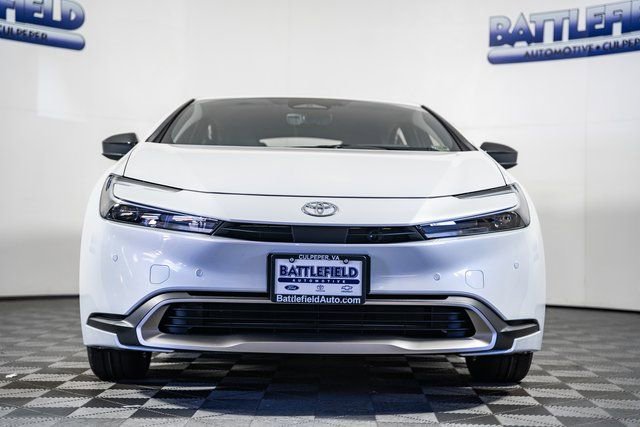 New 2026 Toyota Prius Plug-In Hybrid FWD image 2