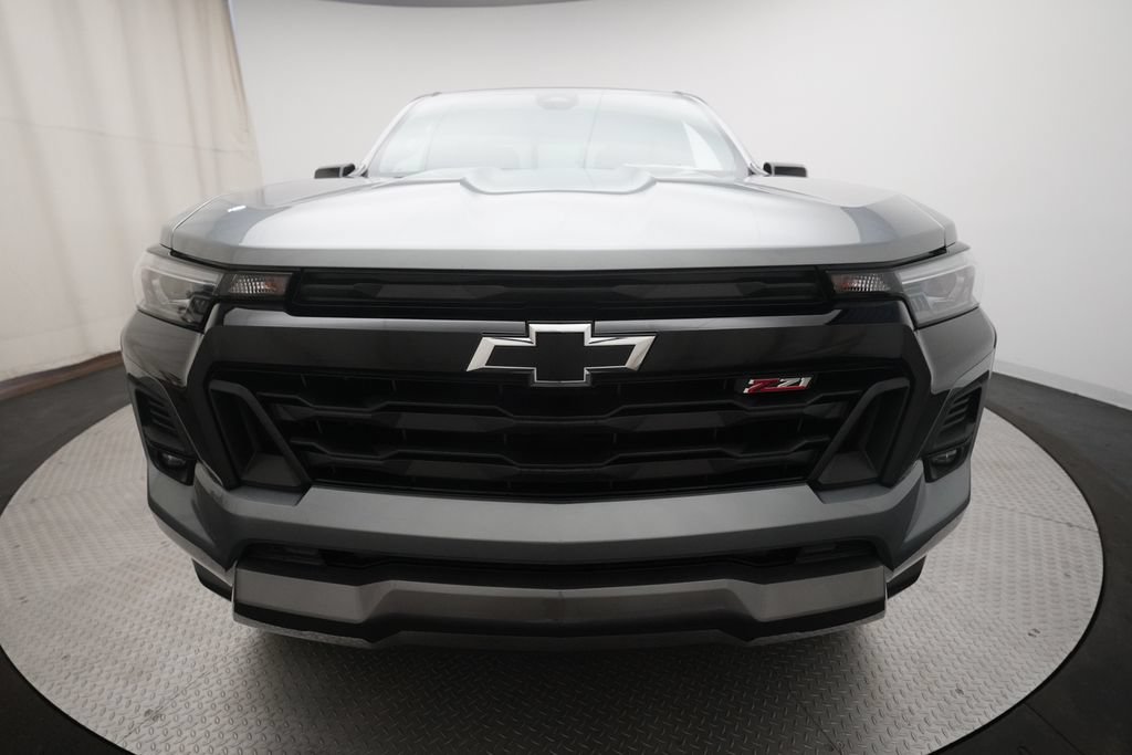 Used 2024 Chevrolet Colorado Z71 w/ Z71 Convenience Package 2 AWD/4WD image 21