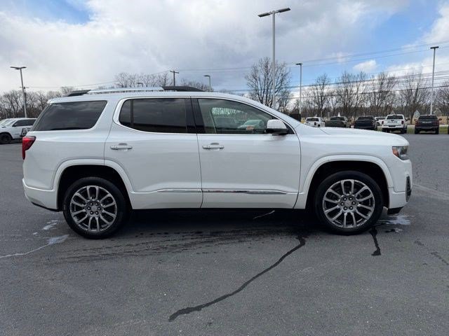 Used 2023 GMC Acadia Denali w/ Denali Ultimate Package image 8