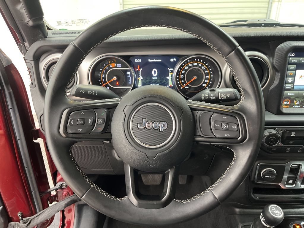 Used 2021 Jeep Wrangler Sport AWD/4WD image 18