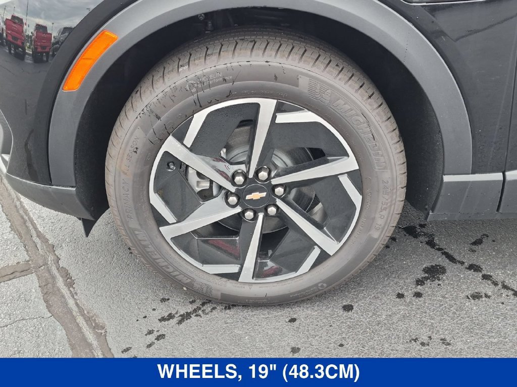 New 2026 Chevrolet Equinox EV LT AWD/4WD image 10