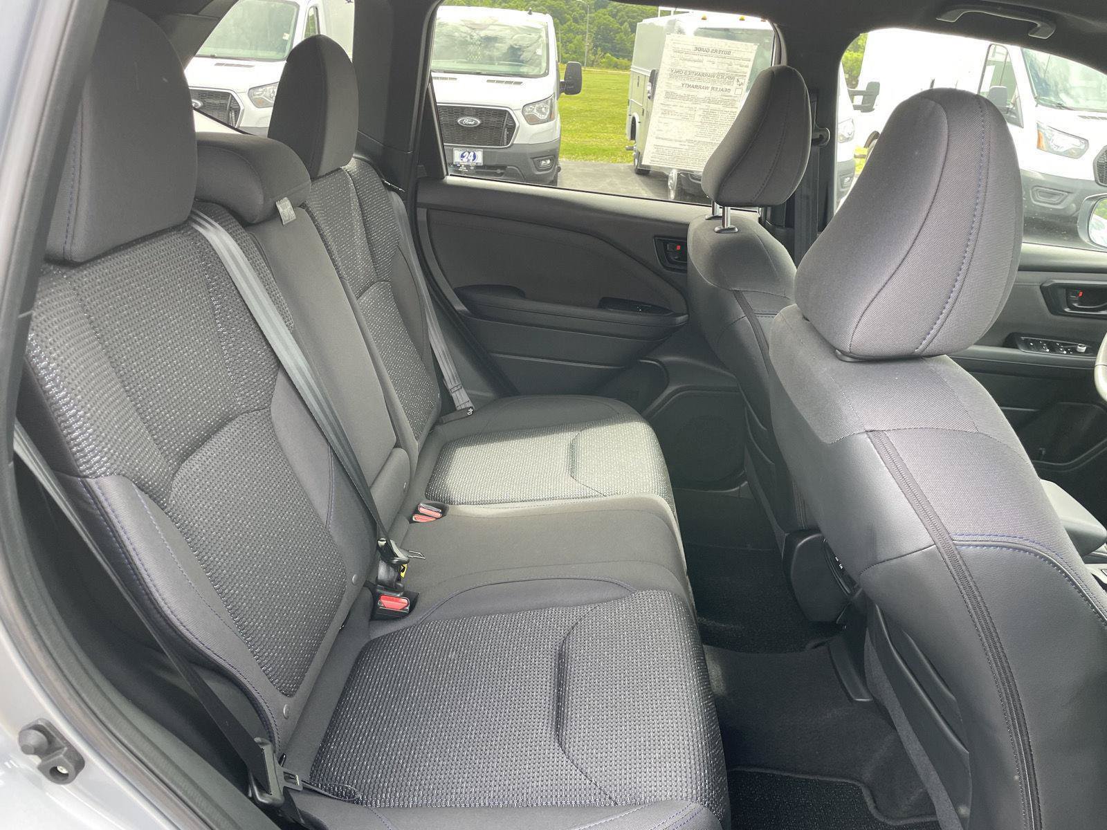 Used 2025 Subaru Forester Premium AWD/4WD image 27