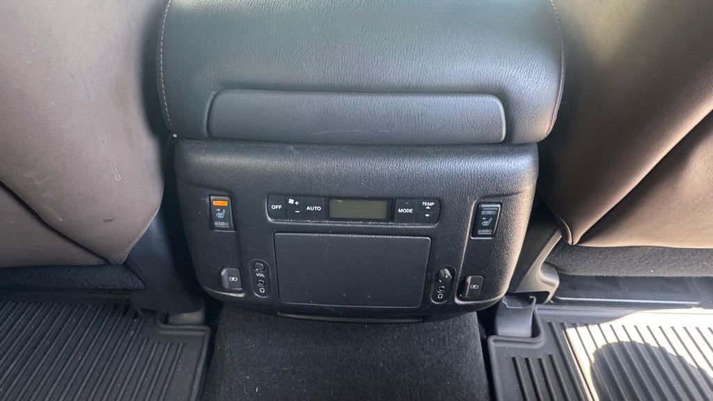 Used 2019 Nissan Armada Platinum w/ Captain's Chairs Package AWD/4WD image 12