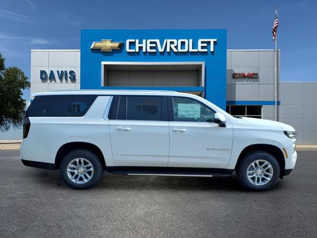 New 2026 Chevrolet Suburban LT w/ Comfort Package AWD/4WD image 2