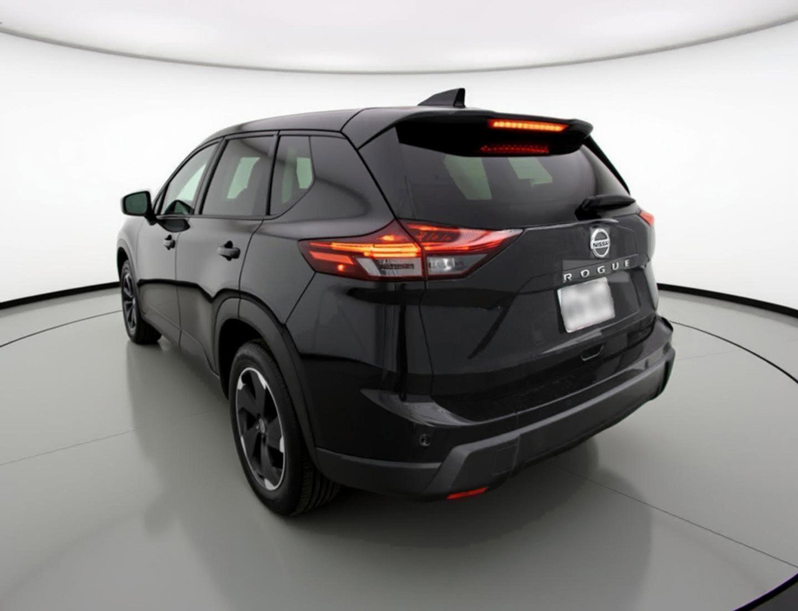 Used 2025 Nissan Rogue SV FWD image 6