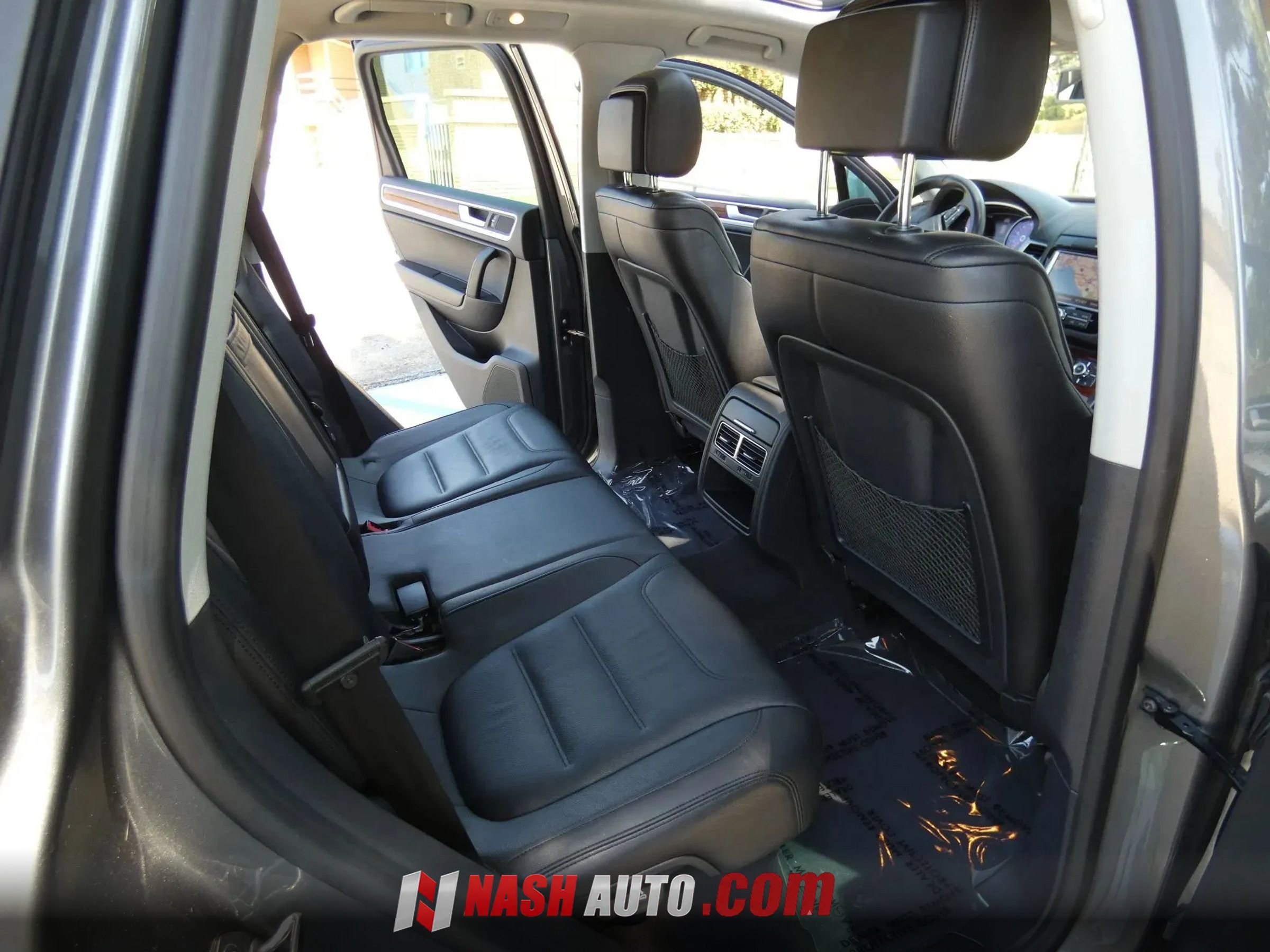 Used 2014 Volkswagen Touareg VR6 AWD/4WD image 21