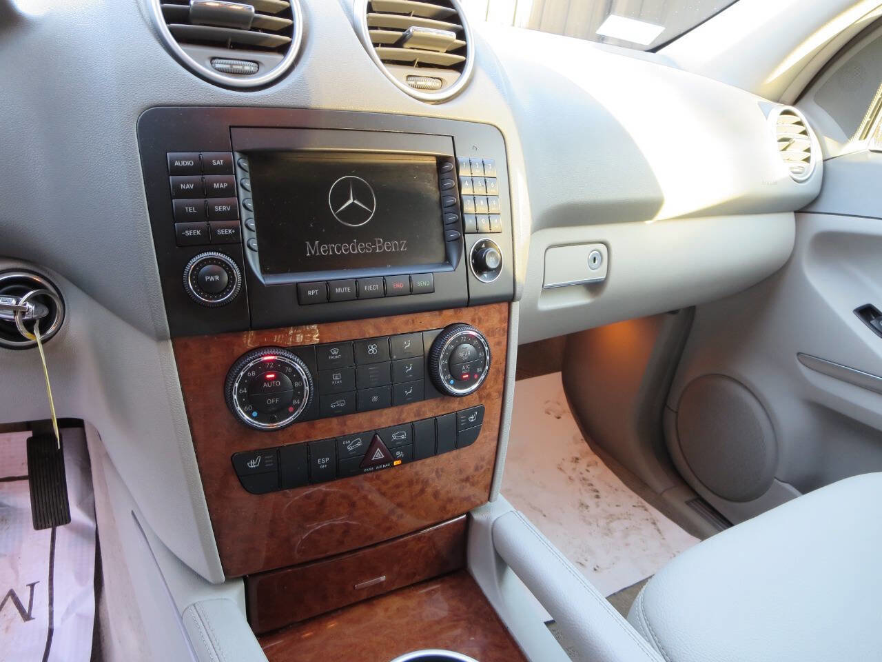 Used 2007 Mercedes-Benz ML 350 4MATIC image 13