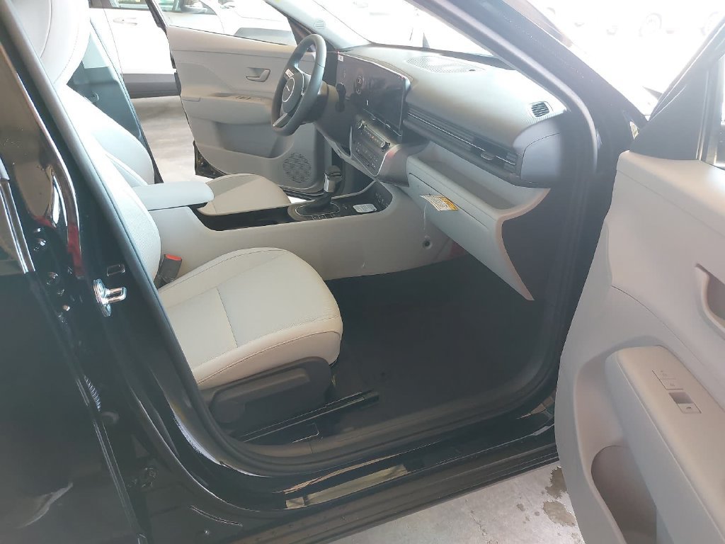 New 2027 Hyundai Kona SEL Sport FWD image 10