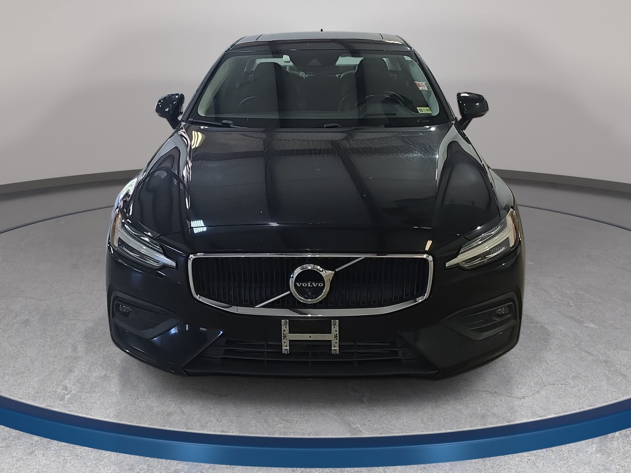 Used 2021 Volvo S60 T6 Momentum AWD/4WD image 3