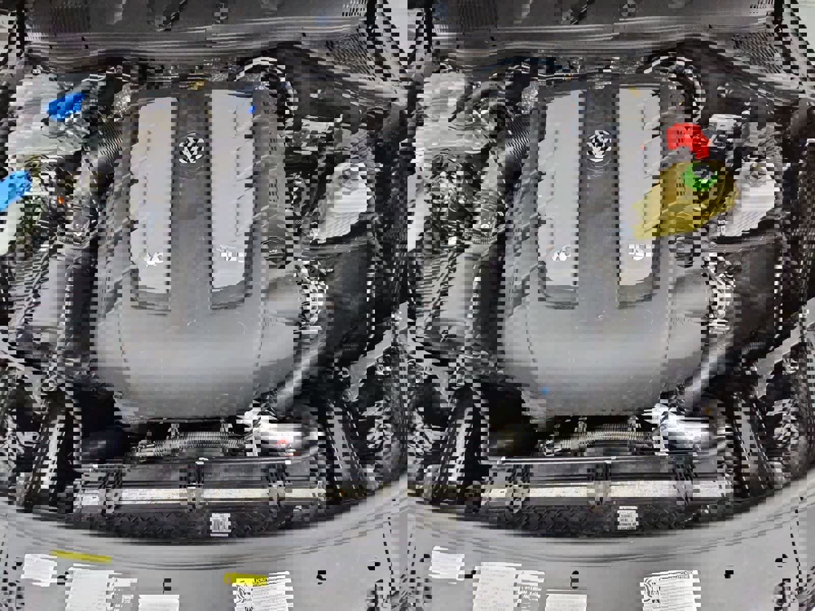 Used 2015 Volkswagen Touareg TDI AWD/4WD image 14