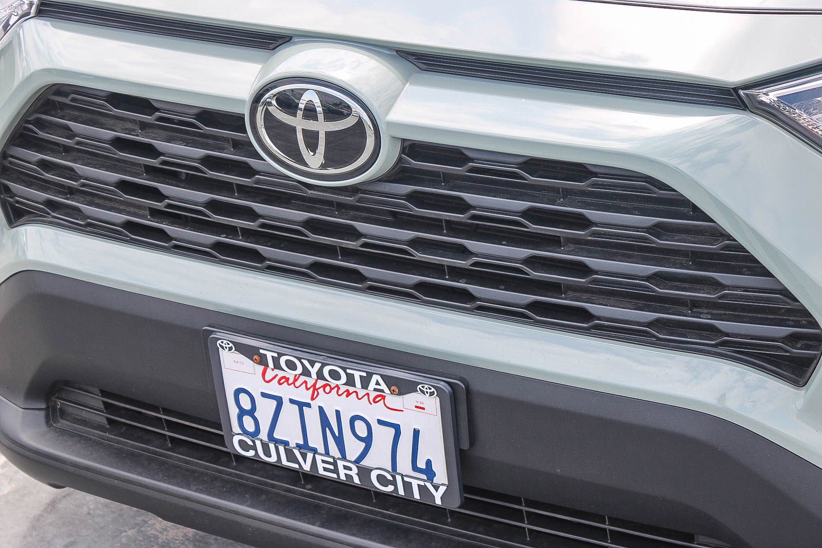 Certified 2021 Toyota RAV4 XLE Premium FWD image 7