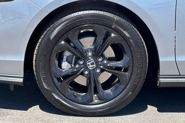 New 2025 Honda Accord SE image 31