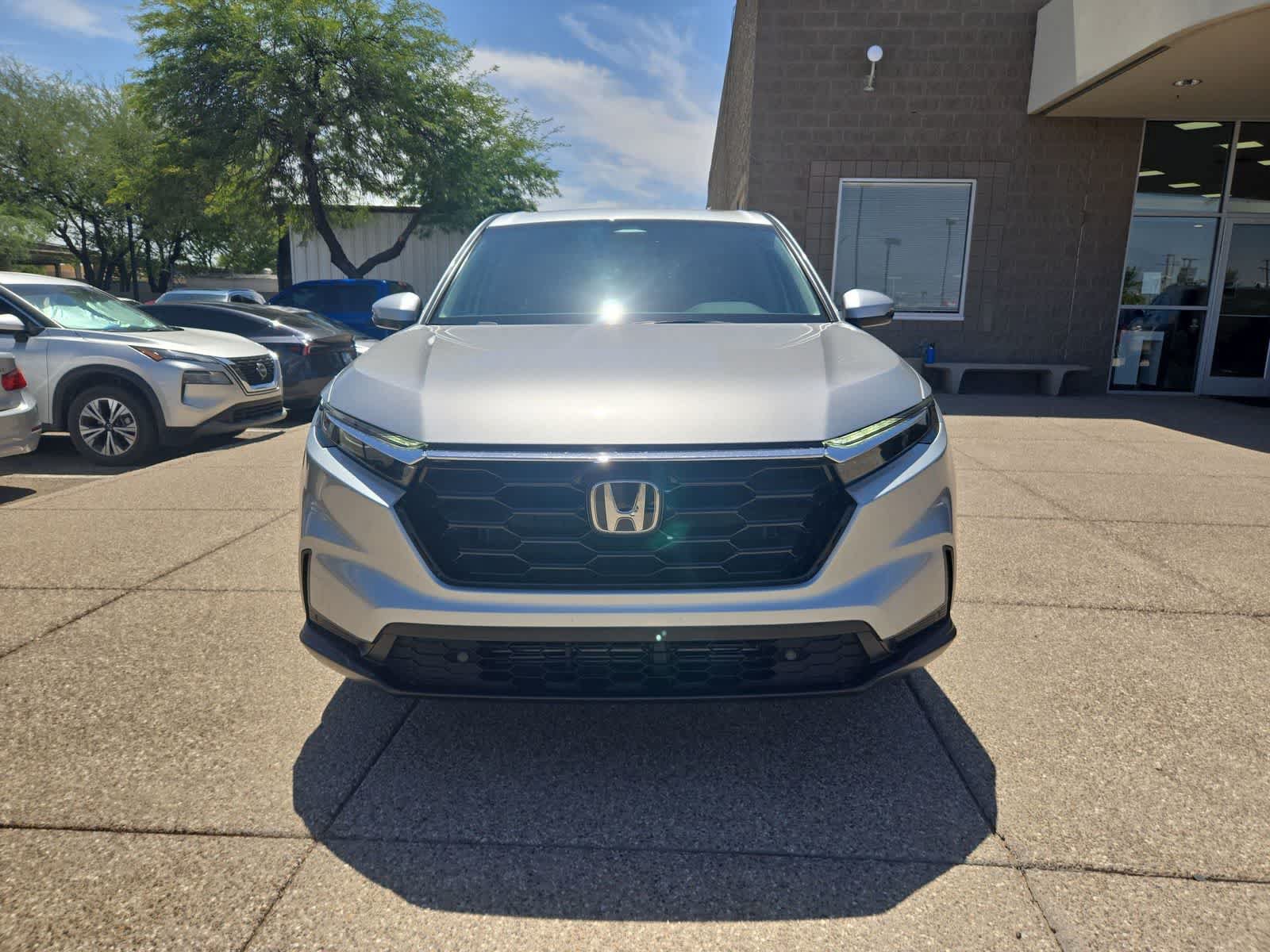Used 2025 Honda CR-V EX-L image 3