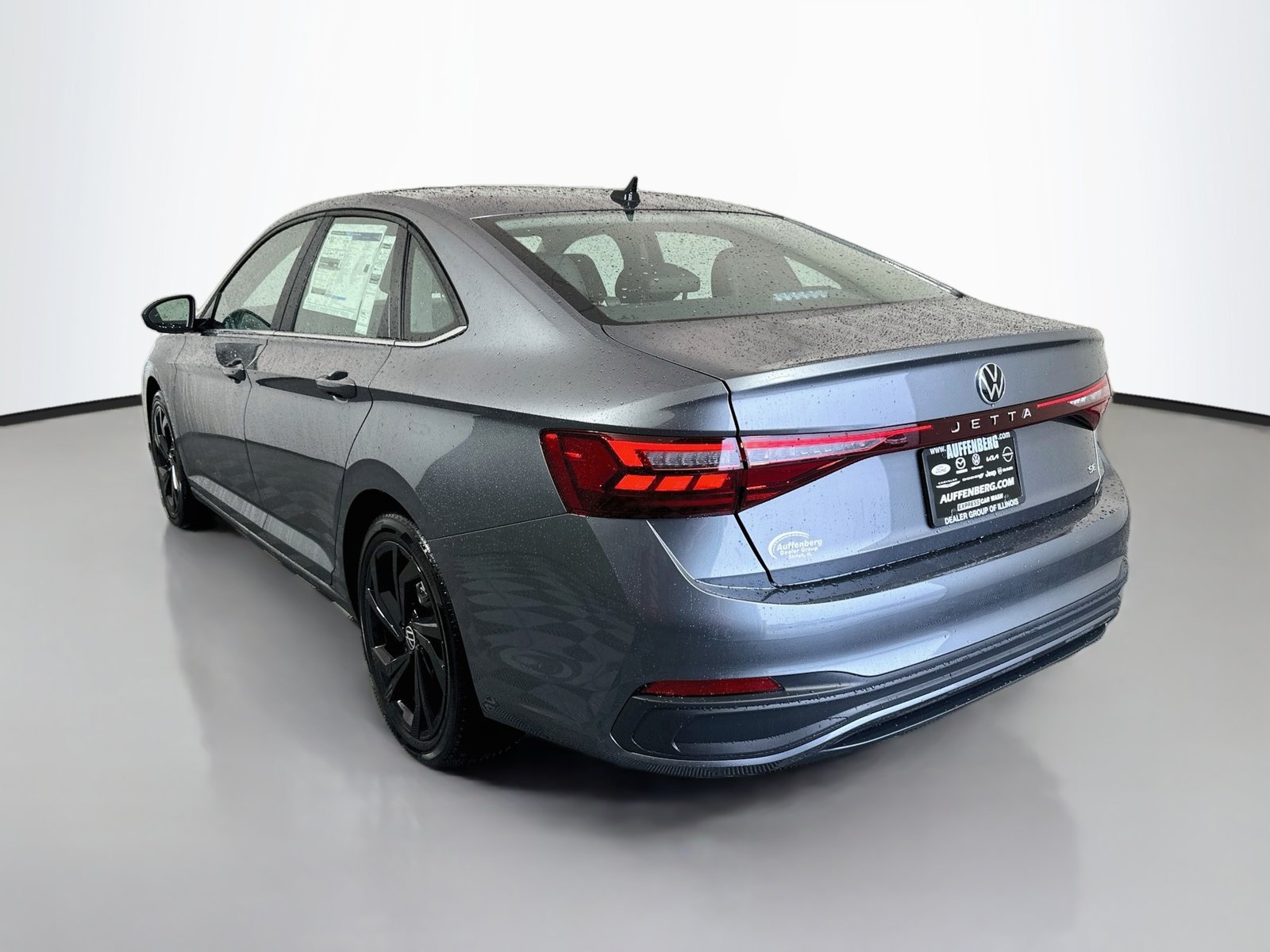 New 2027 Volkswagen Jetta SE FWD image 5