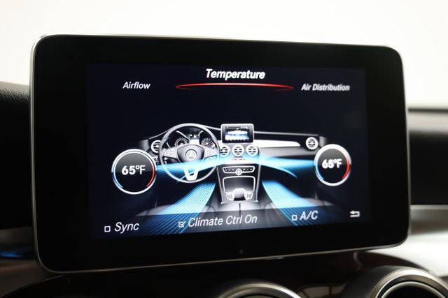 Used 2018 Mercedes-Benz GLC 300 4MATIC image 30