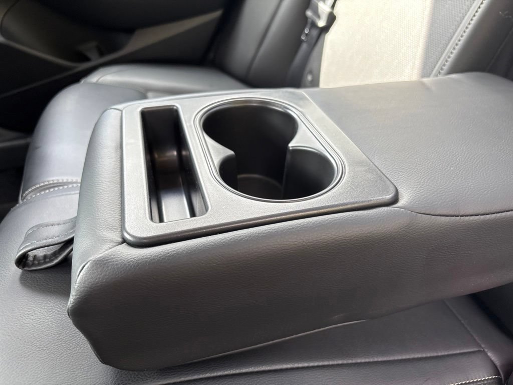 Used 2023 Nissan Maxima SV w/ Floor Mat Group FWD image 17