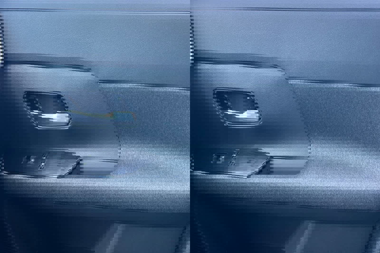 New 2026 Nissan Kicks SV image 20