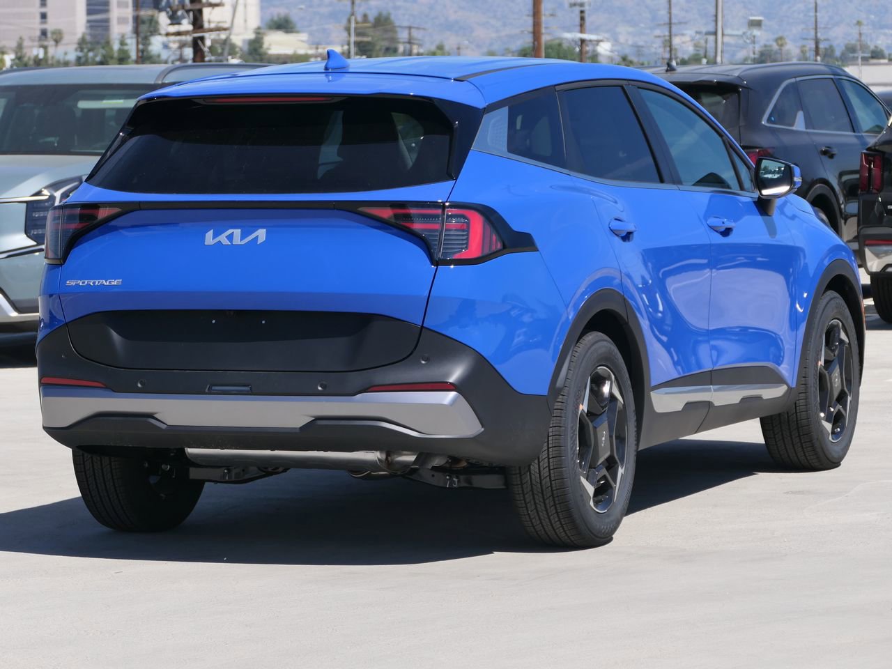 New 2026 Kia Sportage EX image 3