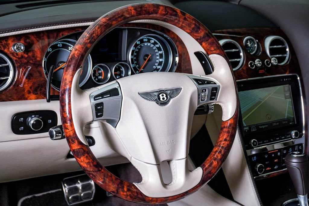Used 2014 Bentley Flying Spur W12 AWD/4WD image 22