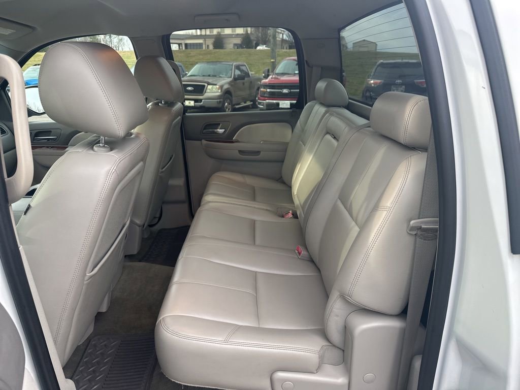 Used 2011 GMC Sierra 1500 SLT w/ SLT Convenience Package image 15