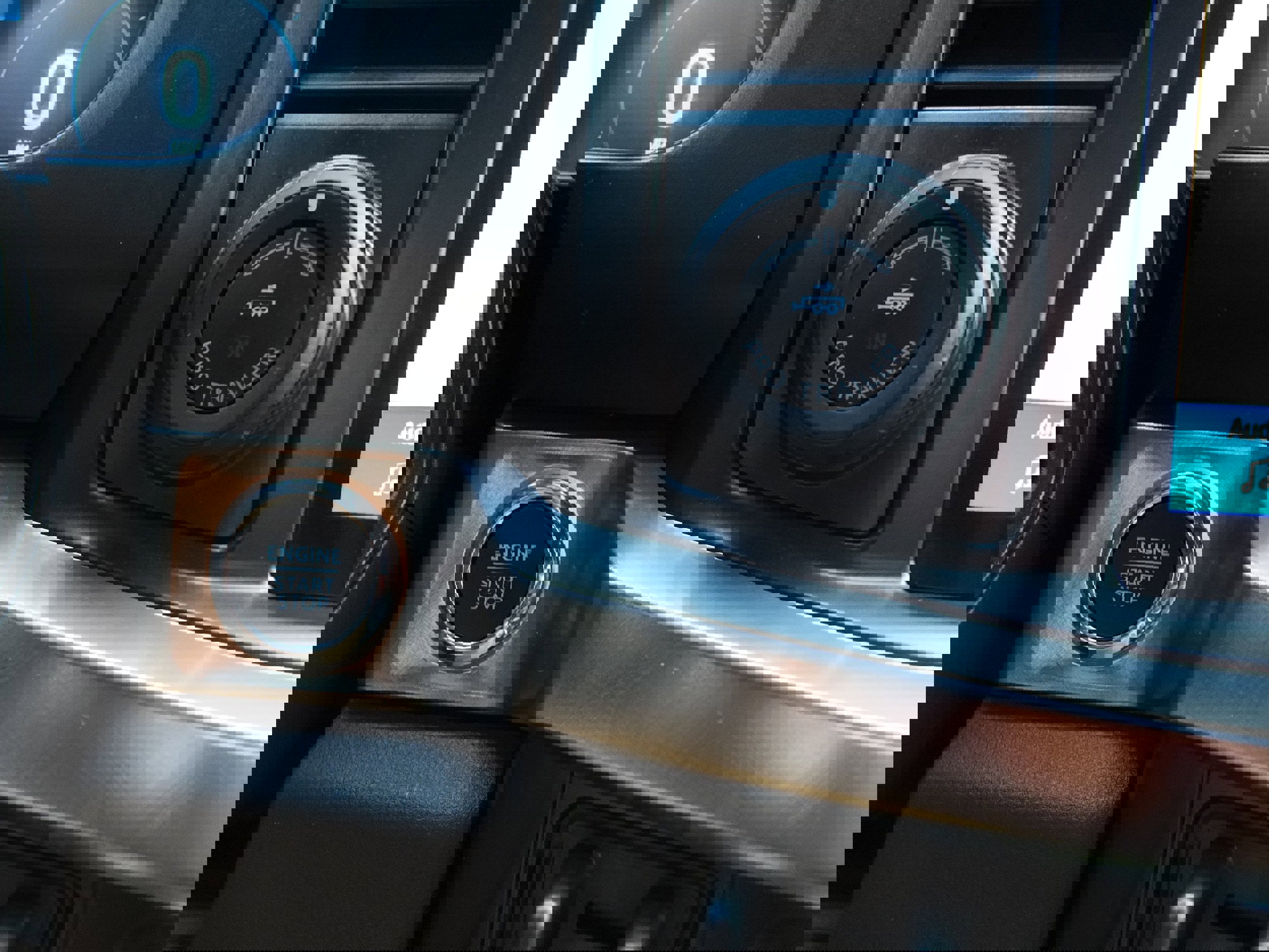 Used 2025 Ford F250 King Ranch image 28