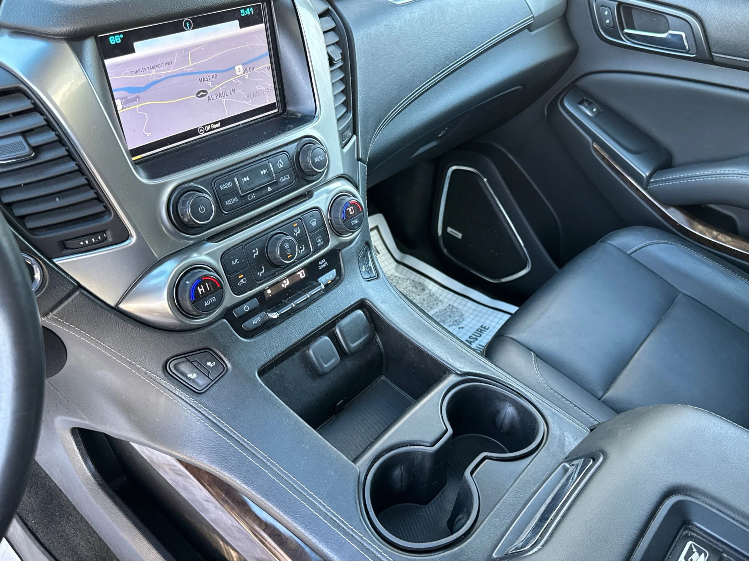 Used 2017 Chevrolet Tahoe LT AWD/4WD image 19