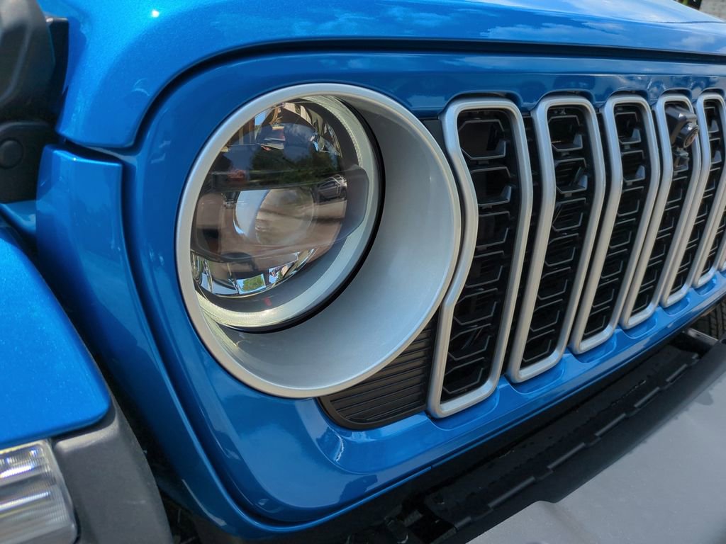 New 2025 Jeep Wrangler Sahara image 23