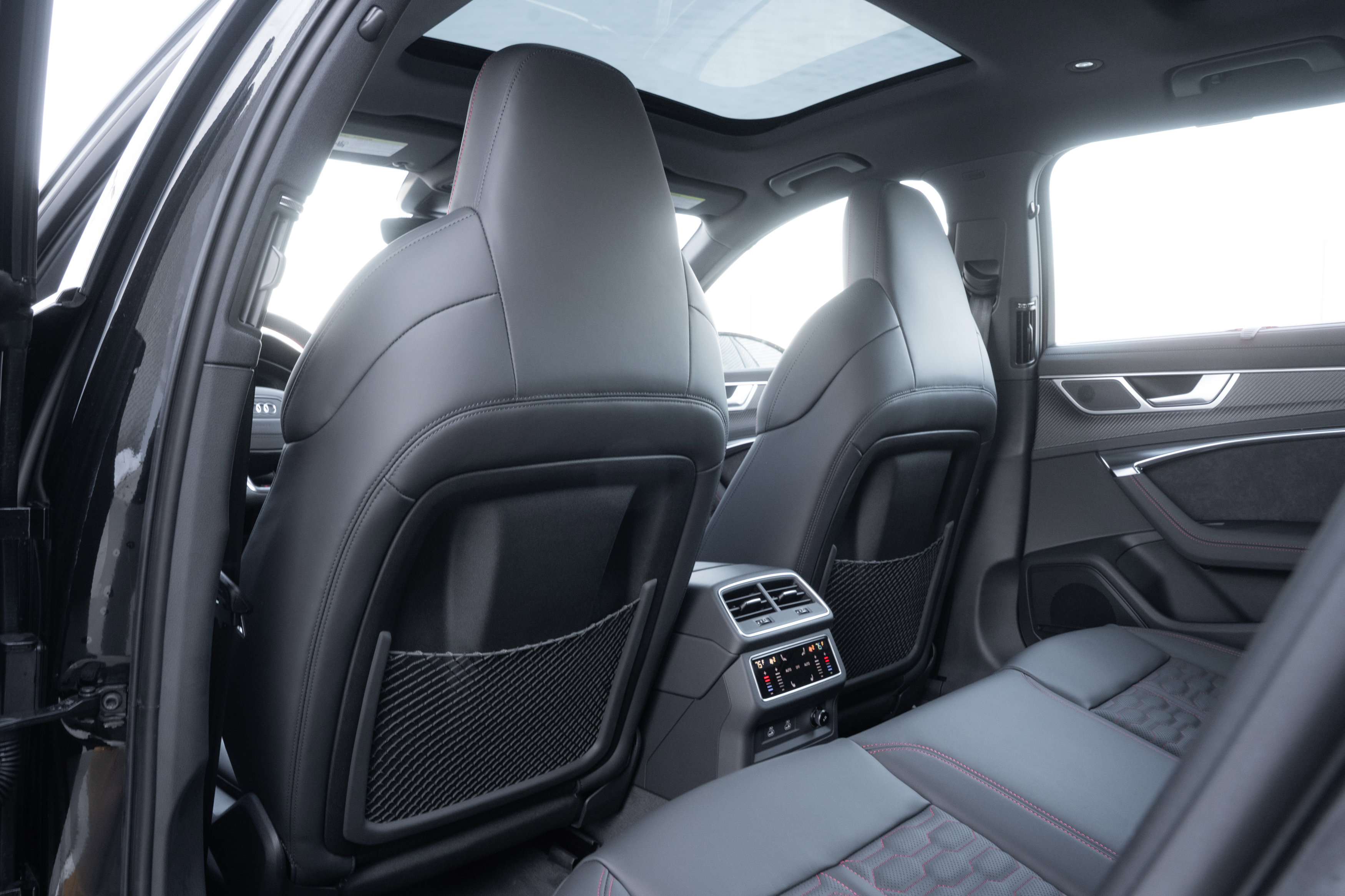 New 2026 Audi RS 6 performance image 33