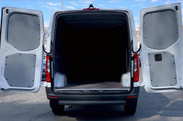 New 2026 Mercedes-Benz Sprinter 144 Cargo image 4