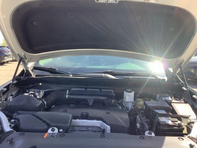 Used 2019 Buick Envision Essence AWD/4WD image 13
