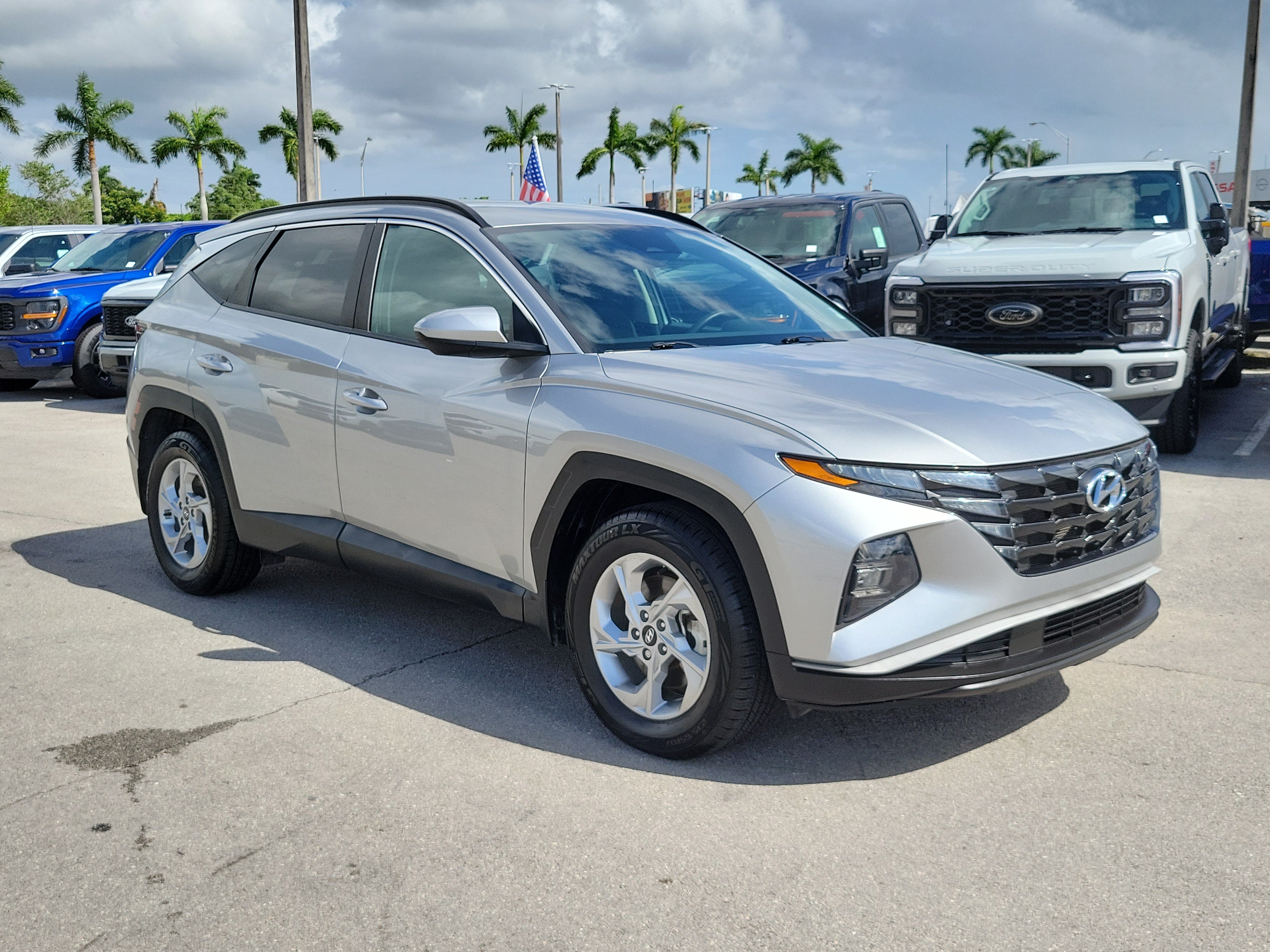 Used 2024 Hyundai Tucson SEL FWD image 3