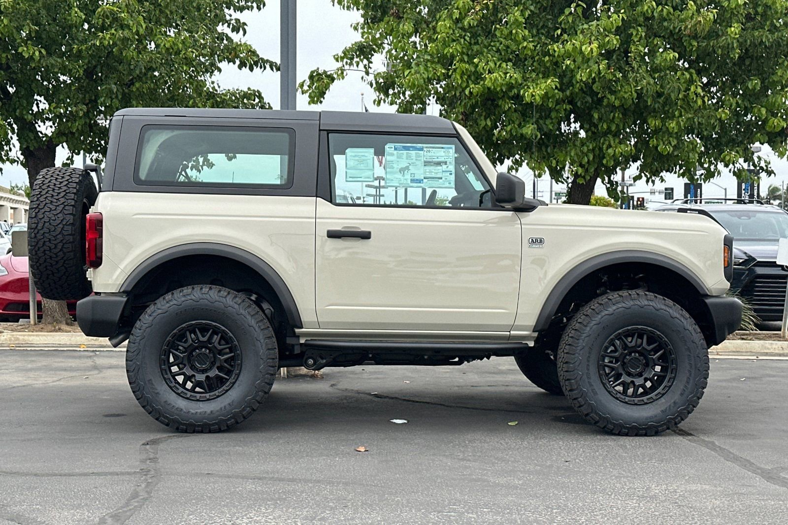 New 2026 Ford Bronco 2-Door image 3