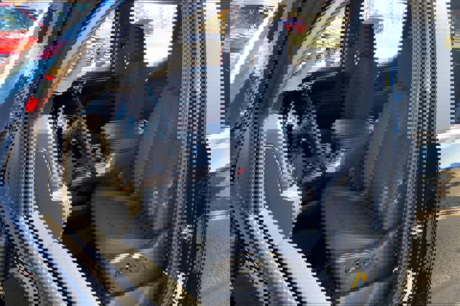 Used 2024 Chevrolet Silverado 1500 LT Trail Boss w/ Convenience Package II image 8