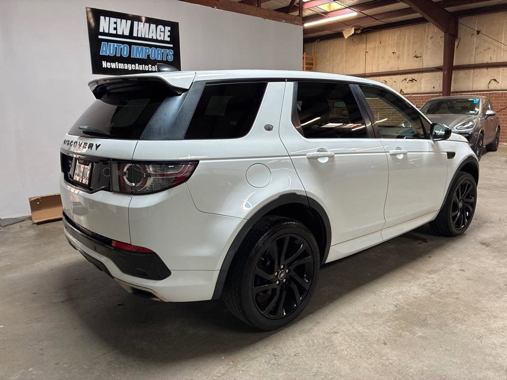 Used 2017 Land Rover Discovery Sport HSE image 5