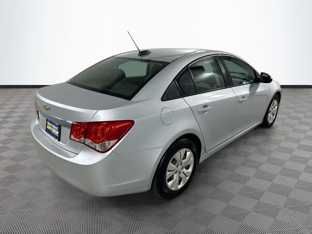 Used 2016 Chevrolet Cruze LS FWD image 7