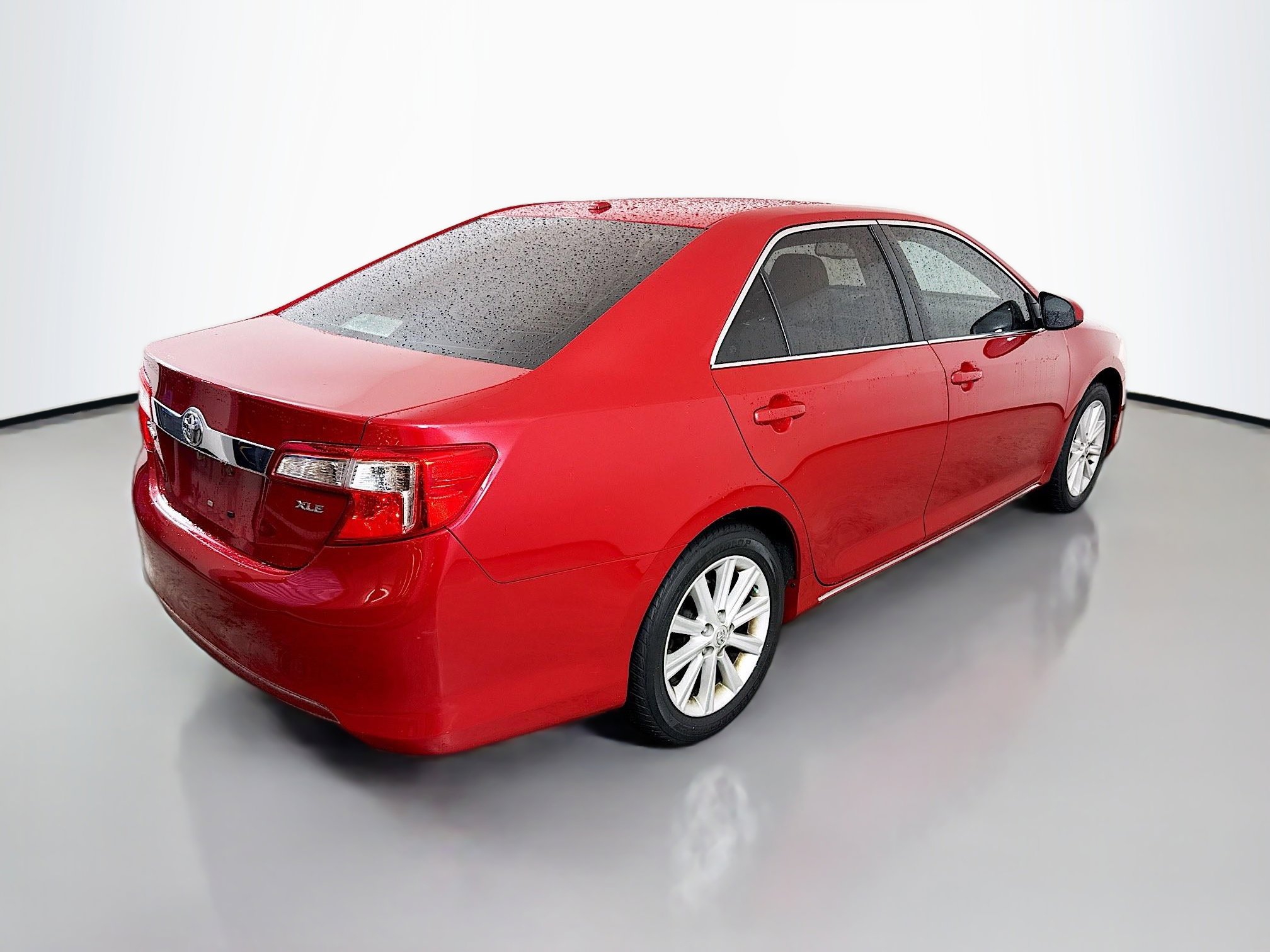 Used 2013 Toyota Camry XLE image 7