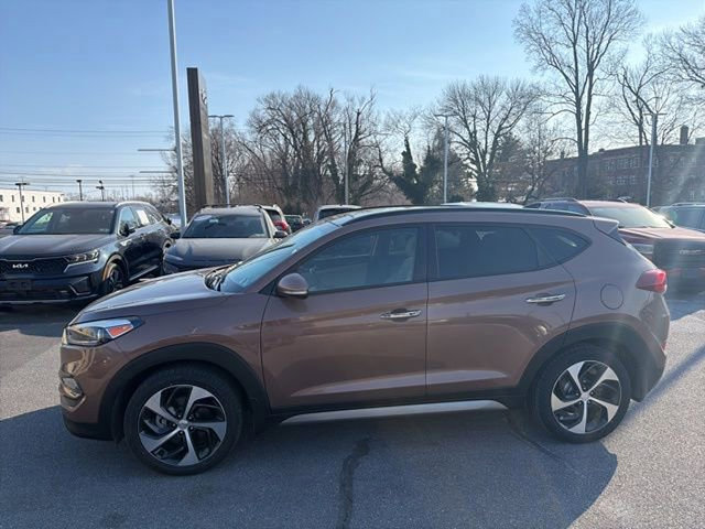 Used 2017 Hyundai Tucson Limited w/ Limited Ultimate Package 03 image 3