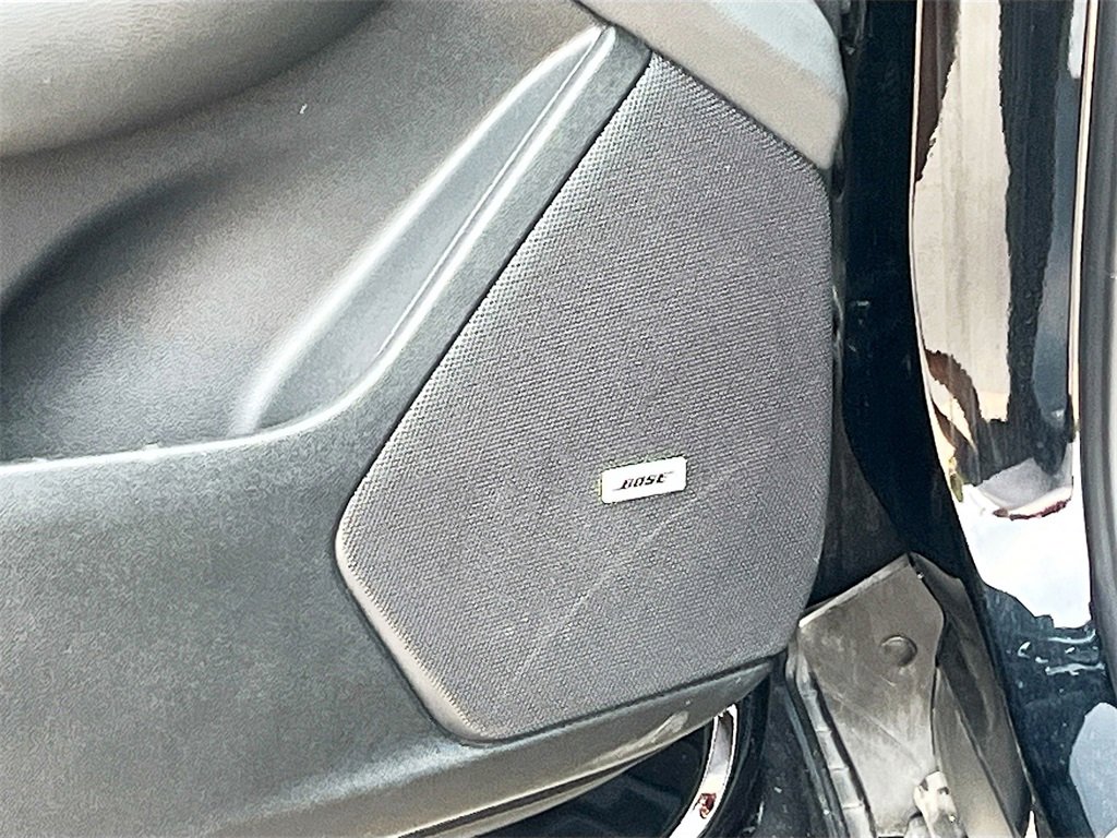 Used 2024 Cadillac XT6 Premium Luxury w/ LPO, Floor Liner Package image 18