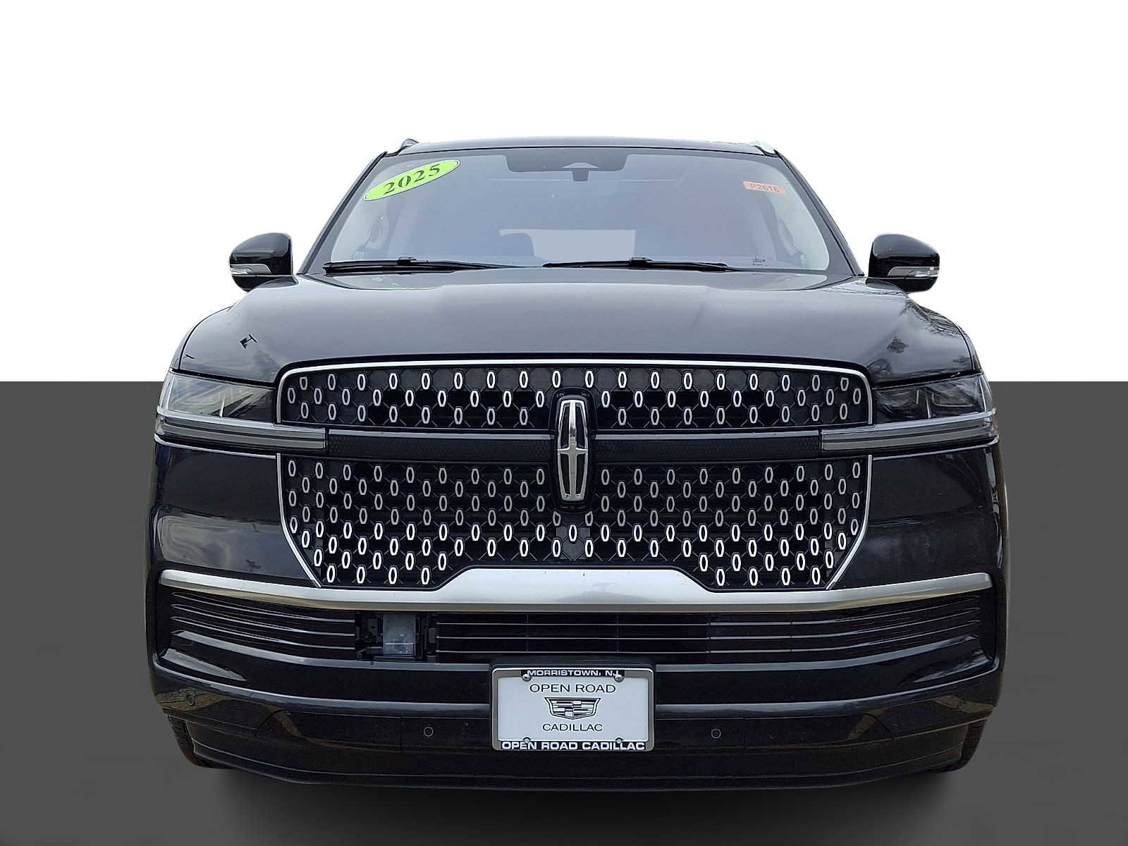 Used 2025 Lincoln Navigator Reserve image 2