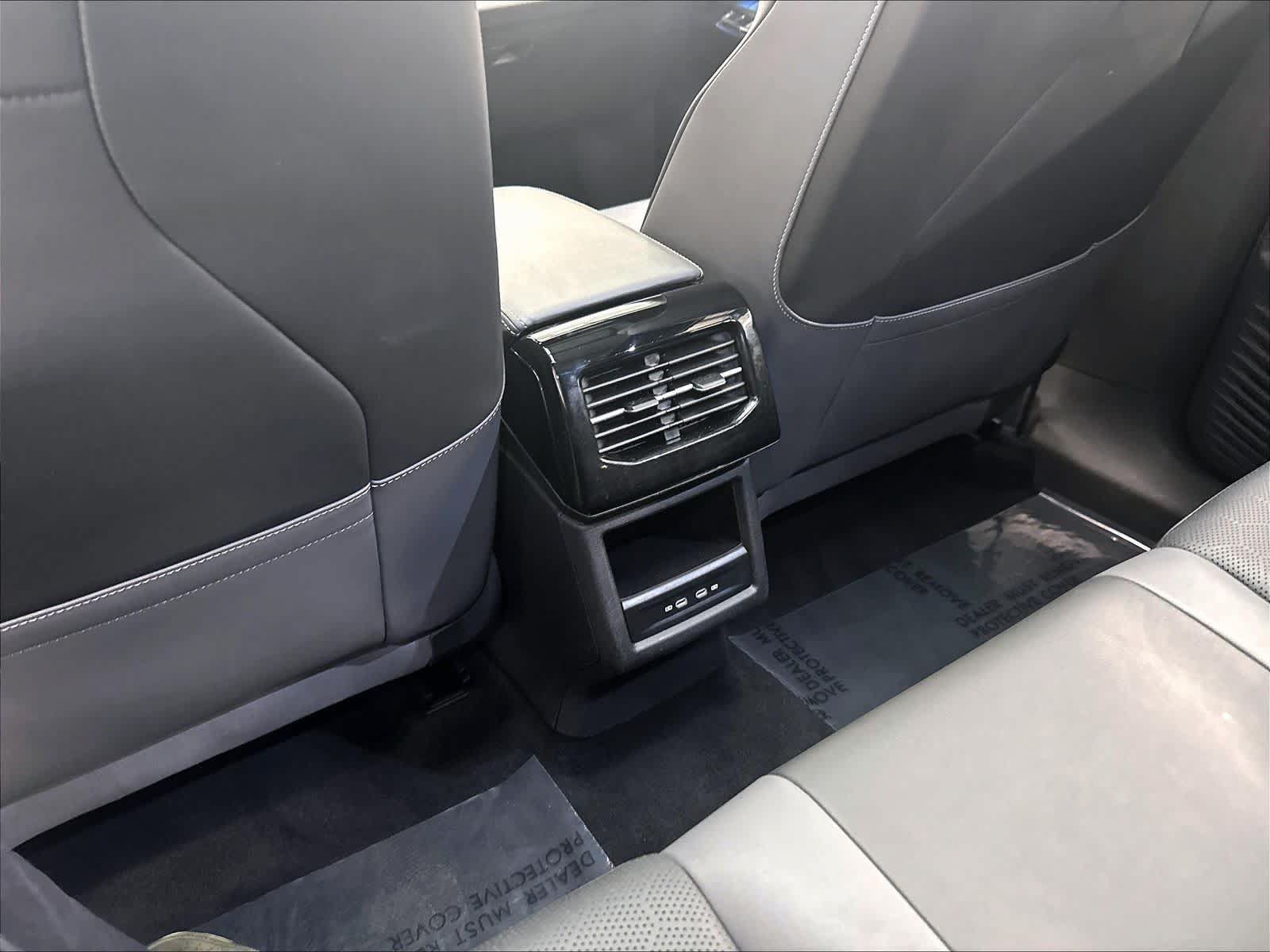 Used 2023 Volkswagen ID.4 Pro S RWD image 13