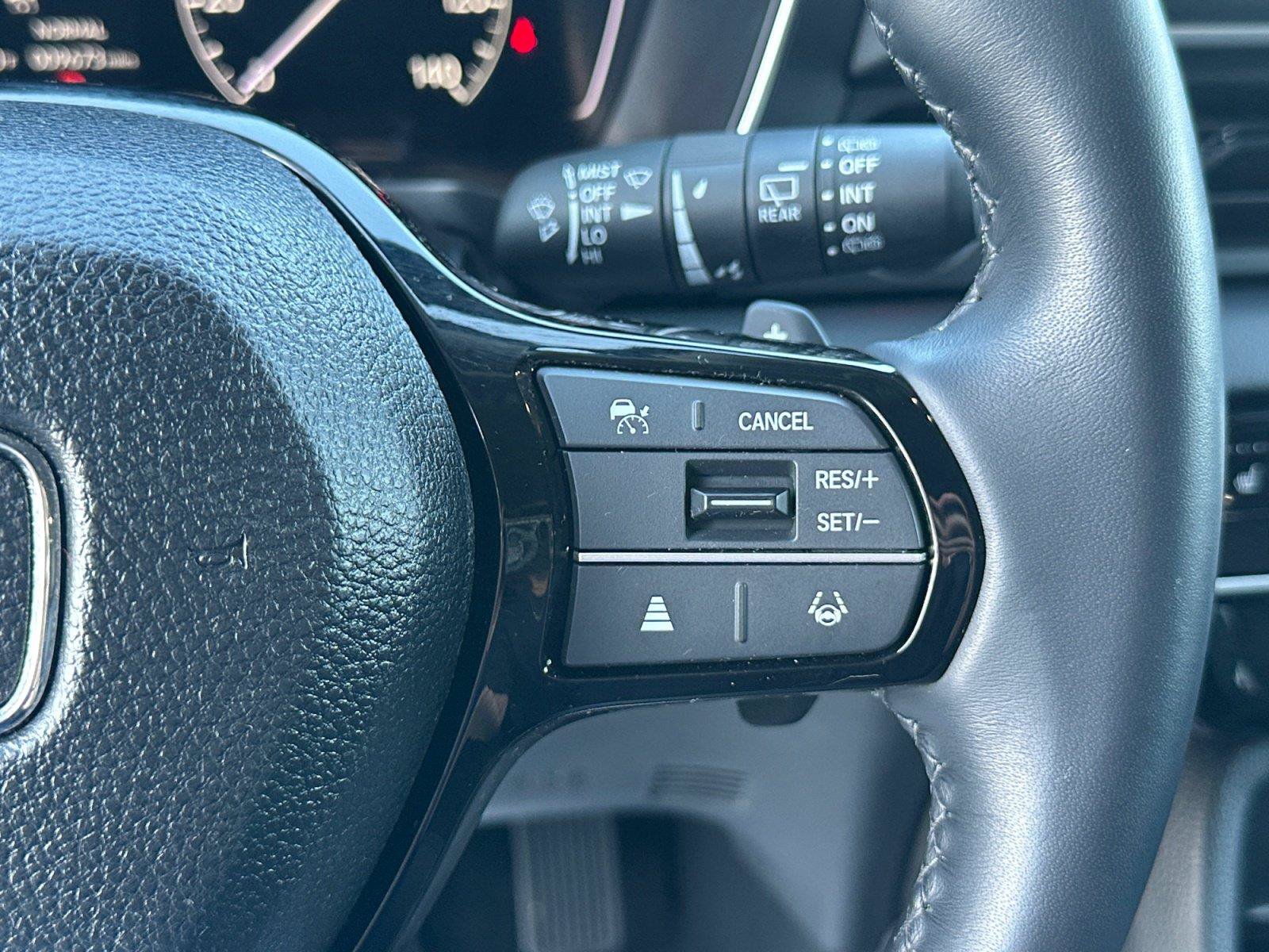 Used 2025 Honda Pilot Touring image 22