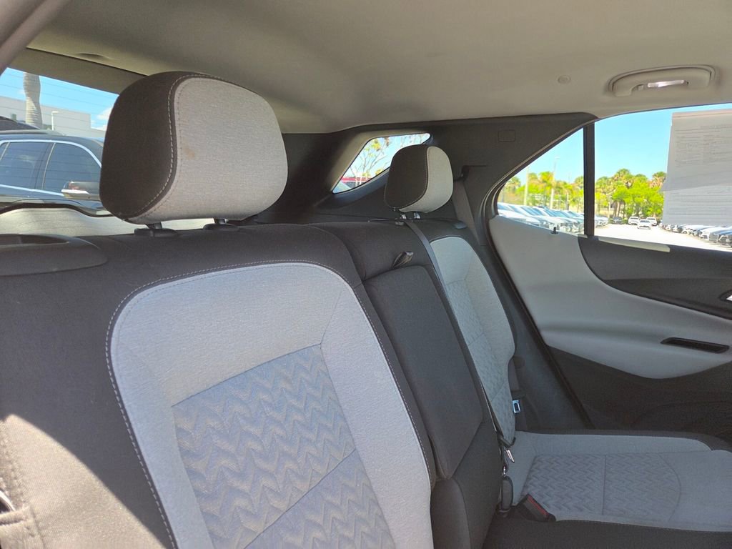 Used 2024 Chevrolet Equinox LT FWD image 14