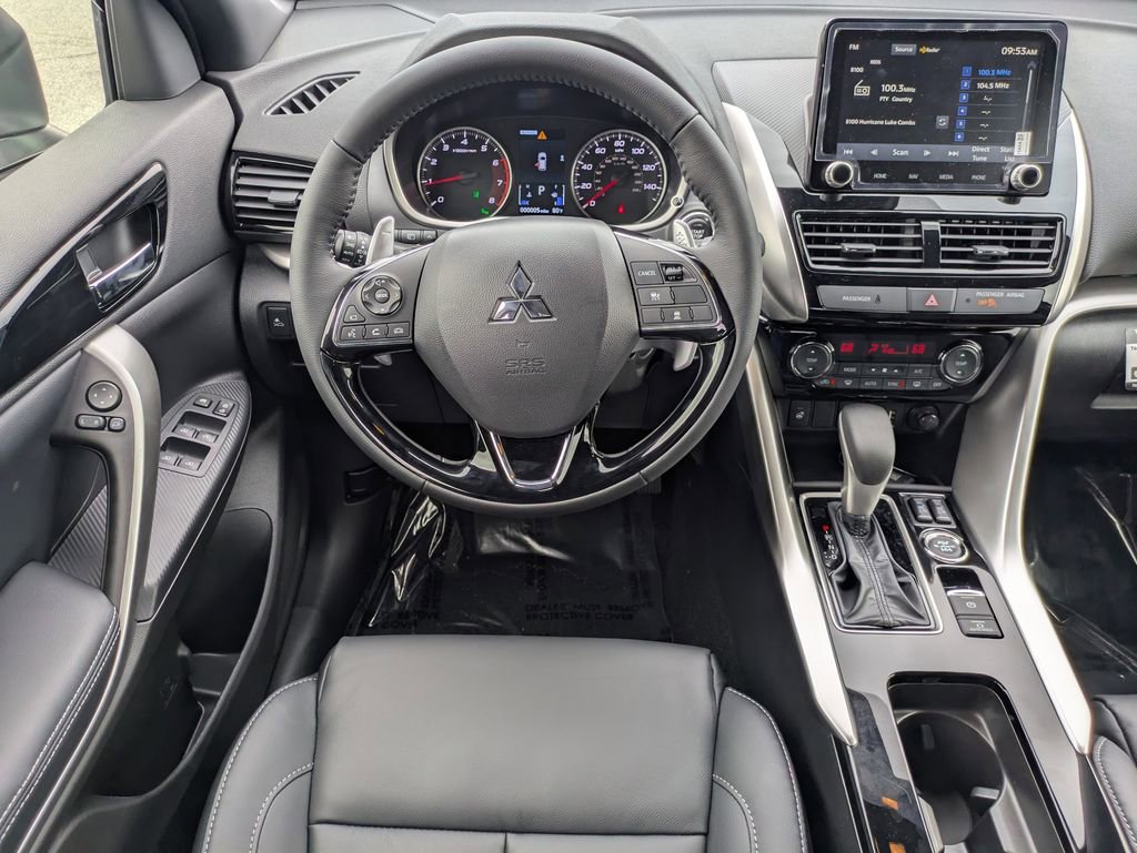 New 2025 Mitsubishi Eclipse Cross SEL image 17