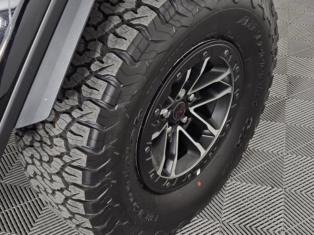 Used 2026 Jeep Wrangler Unlimited Rubicon AWD/4WD image 6