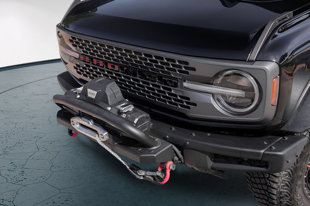 Used 2024 Ford Bronco Everglades AWD/4WD image 3